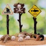 Fish tank decoration aquarium tropical fish native tank decoration simulation warning sign resin ornaments cartoon scenery fish and shrimp tank